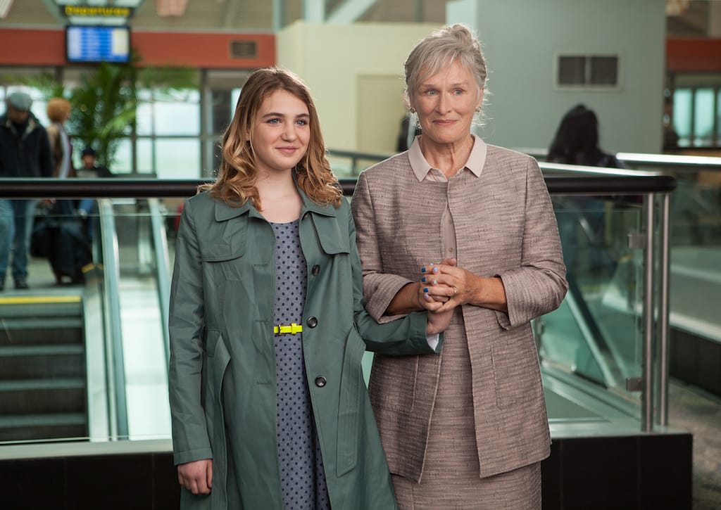Gilly Hopkins (Sophie Nélisse, left) and Nonnie Hopkins (Glenn Close, right) in THE GREAT GILLY HOPKINS. Photo credit Lionsgate Premiere